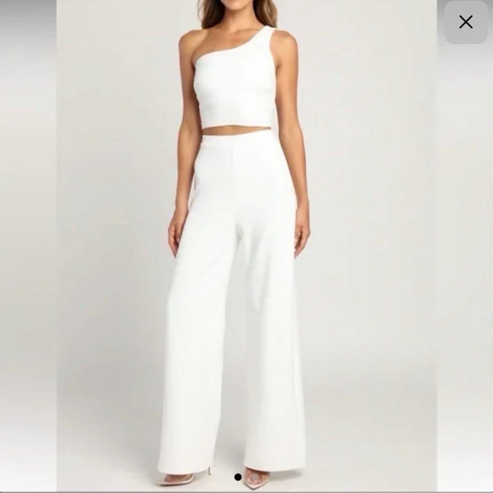 Lulu's Elegant White Ensemble